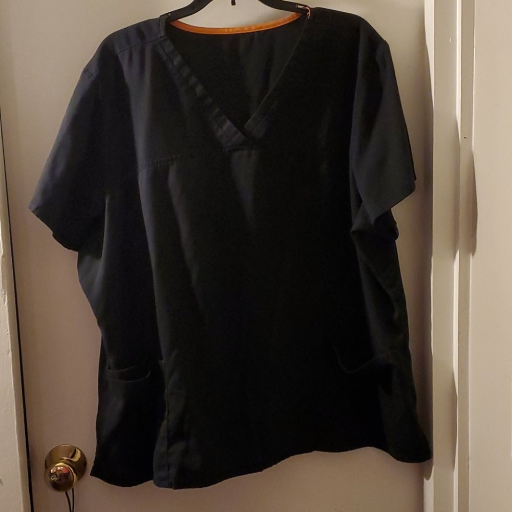 Scrubstar scrub top